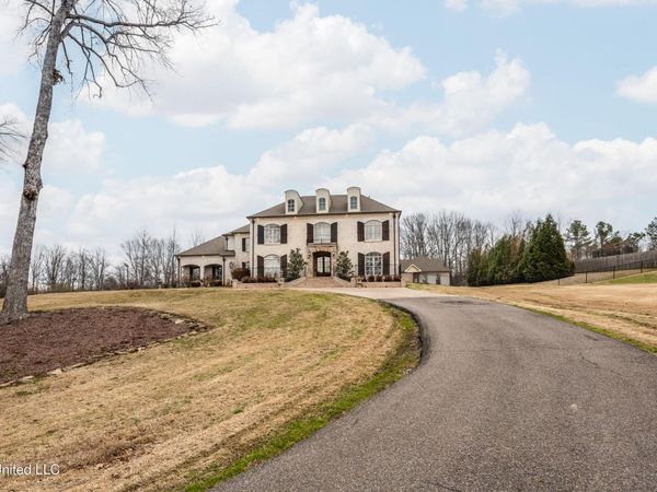 2466 Ross Road, Olive Branch, MS 38654