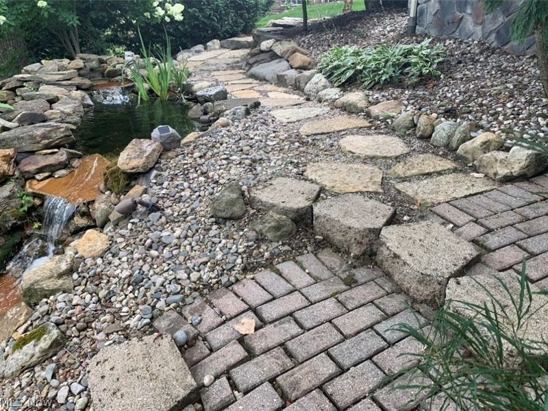 3128 Sheila Street NW, Massillon, OH 44646 Photo 5