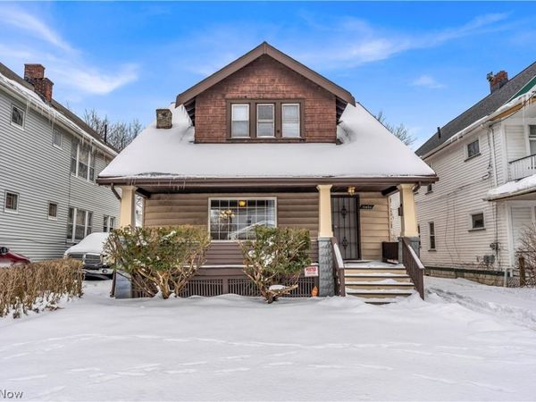 11806 Farringdon Avenue, Cleveland, OH 44105