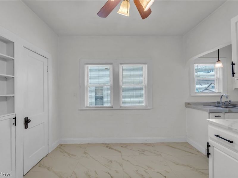 11806 Farringdon Avenue, Cleveland, OH 44105 Photo 13