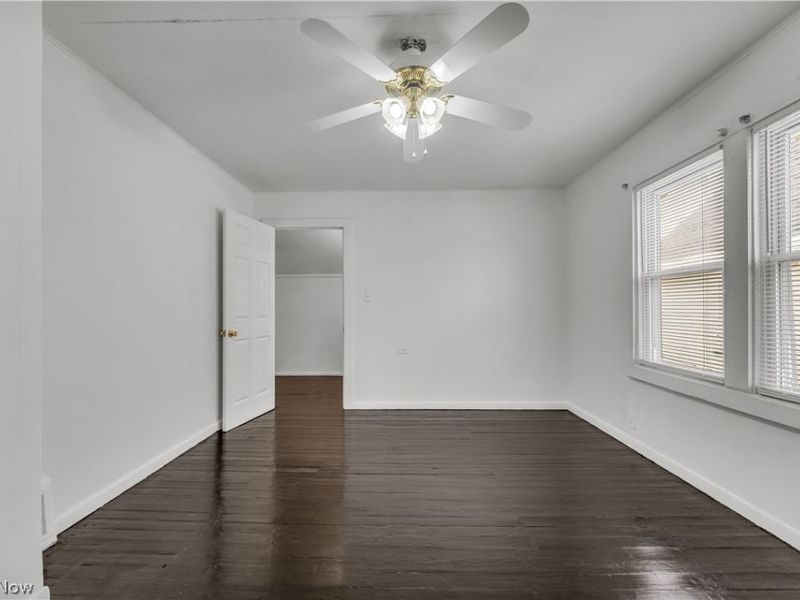 11806 Farringdon Avenue, Cleveland, OH 44105 Photo 20