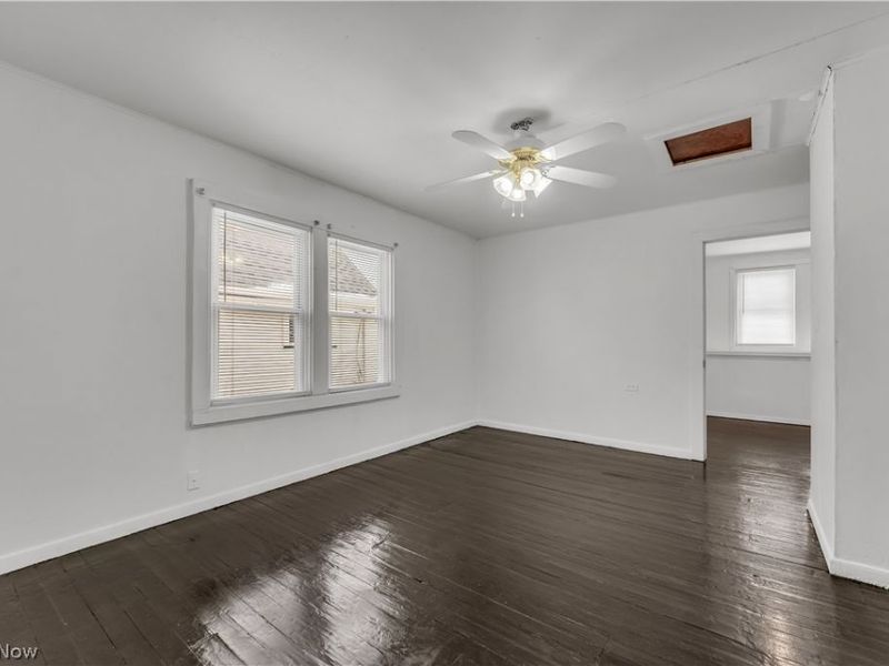 11806 Farringdon Avenue, Cleveland, OH 44105 Photo 21