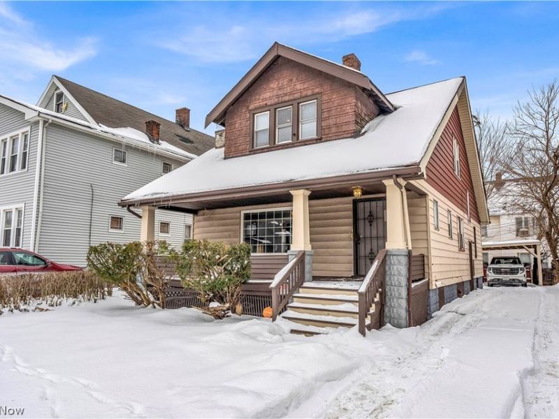 11806 Farringdon Avenue, Cleveland, OH 44105 Photo 3