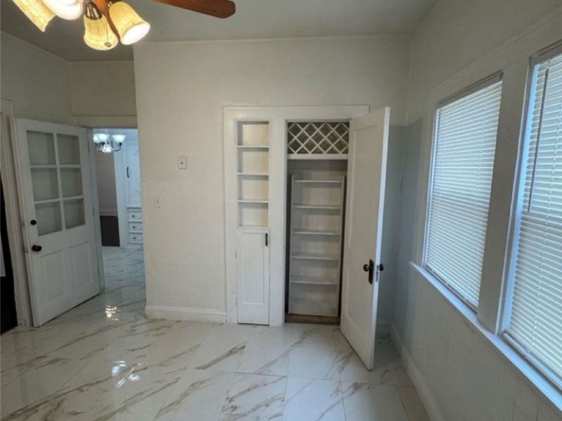 11806 Farringdon Avenue, Cleveland, OH 44105 Photo 34