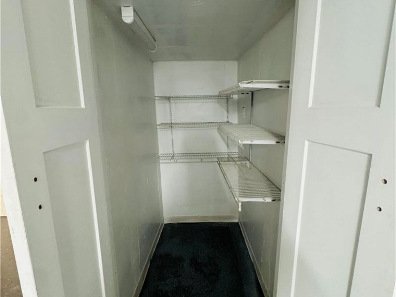 11806 Farringdon Avenue, Cleveland, OH 44105 Photo 35