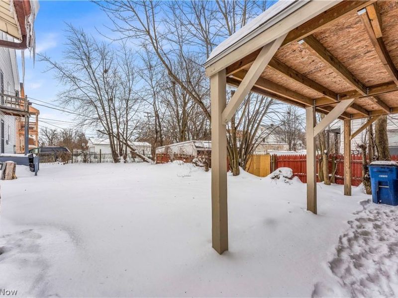 11806 Farringdon Avenue, Cleveland, OH 44105 Photo 36