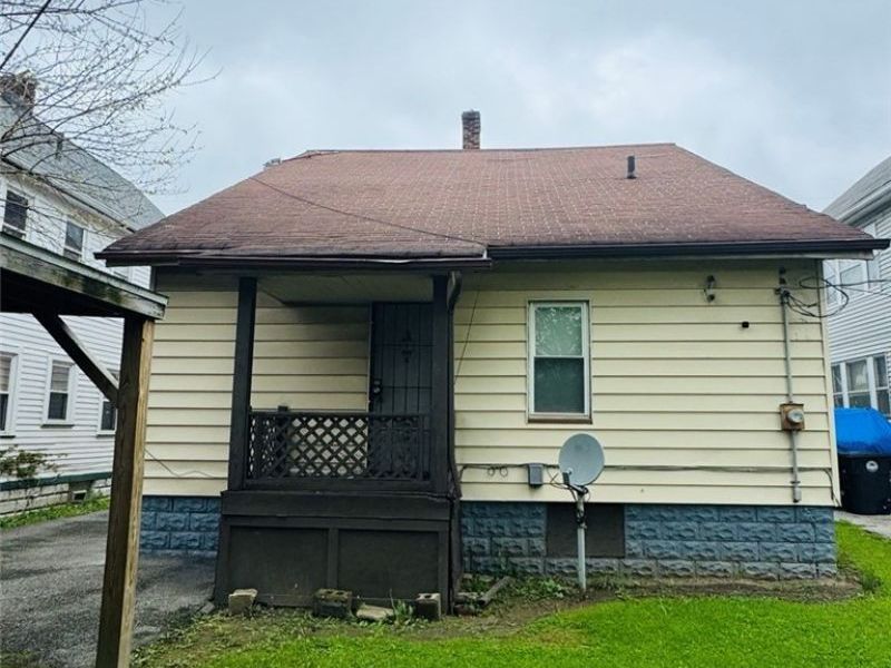 11806 Farringdon Avenue, Cleveland, OH 44105 Photo 37