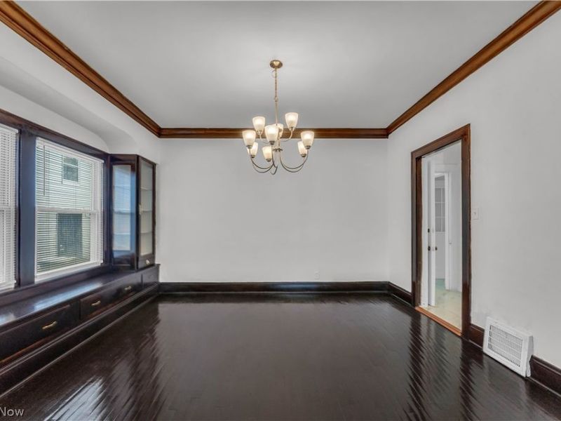 11806 Farringdon Avenue, Cleveland, OH 44105 Photo 7