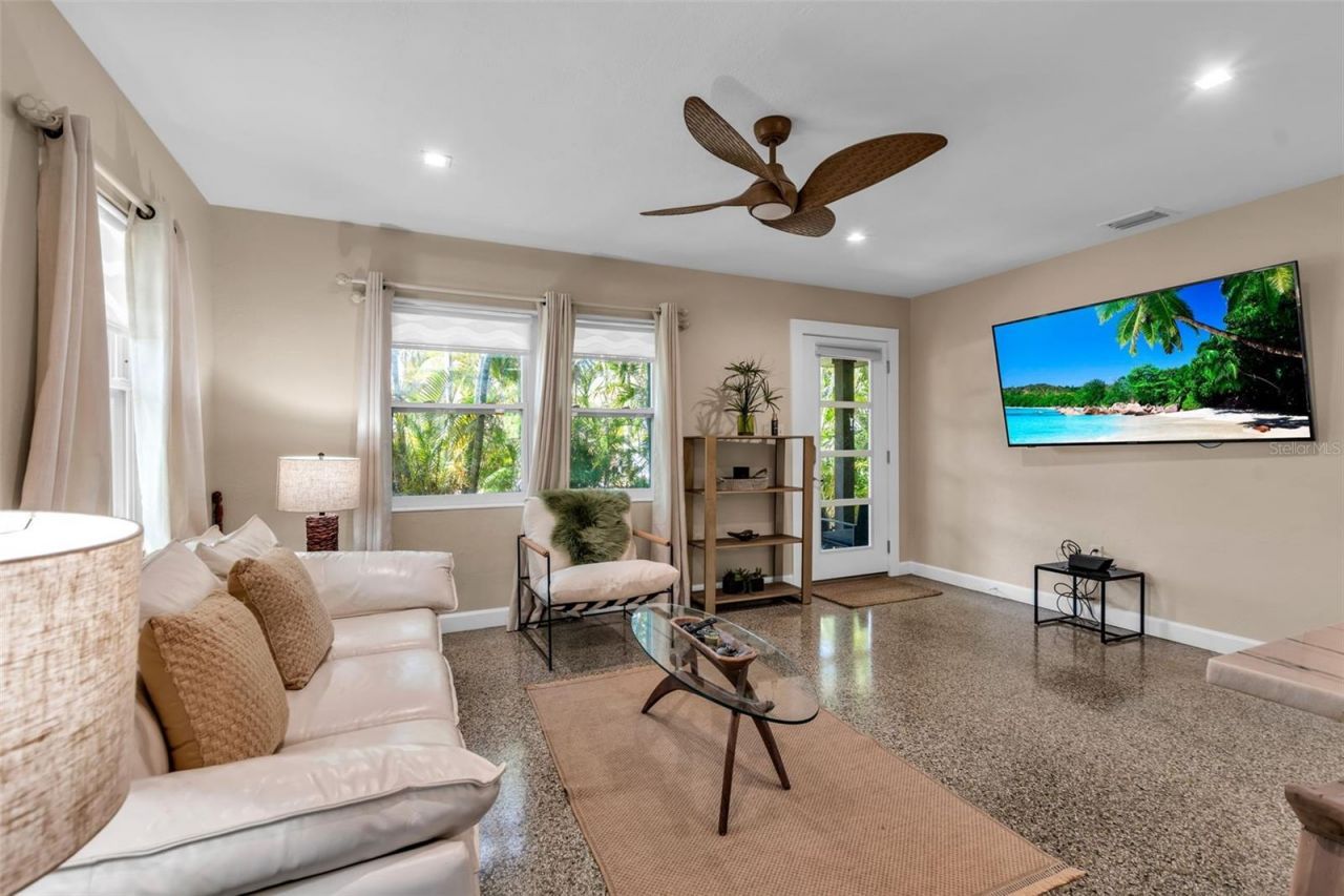 510 N Osprey Avenue, Sarasota, FL 34236 Photo