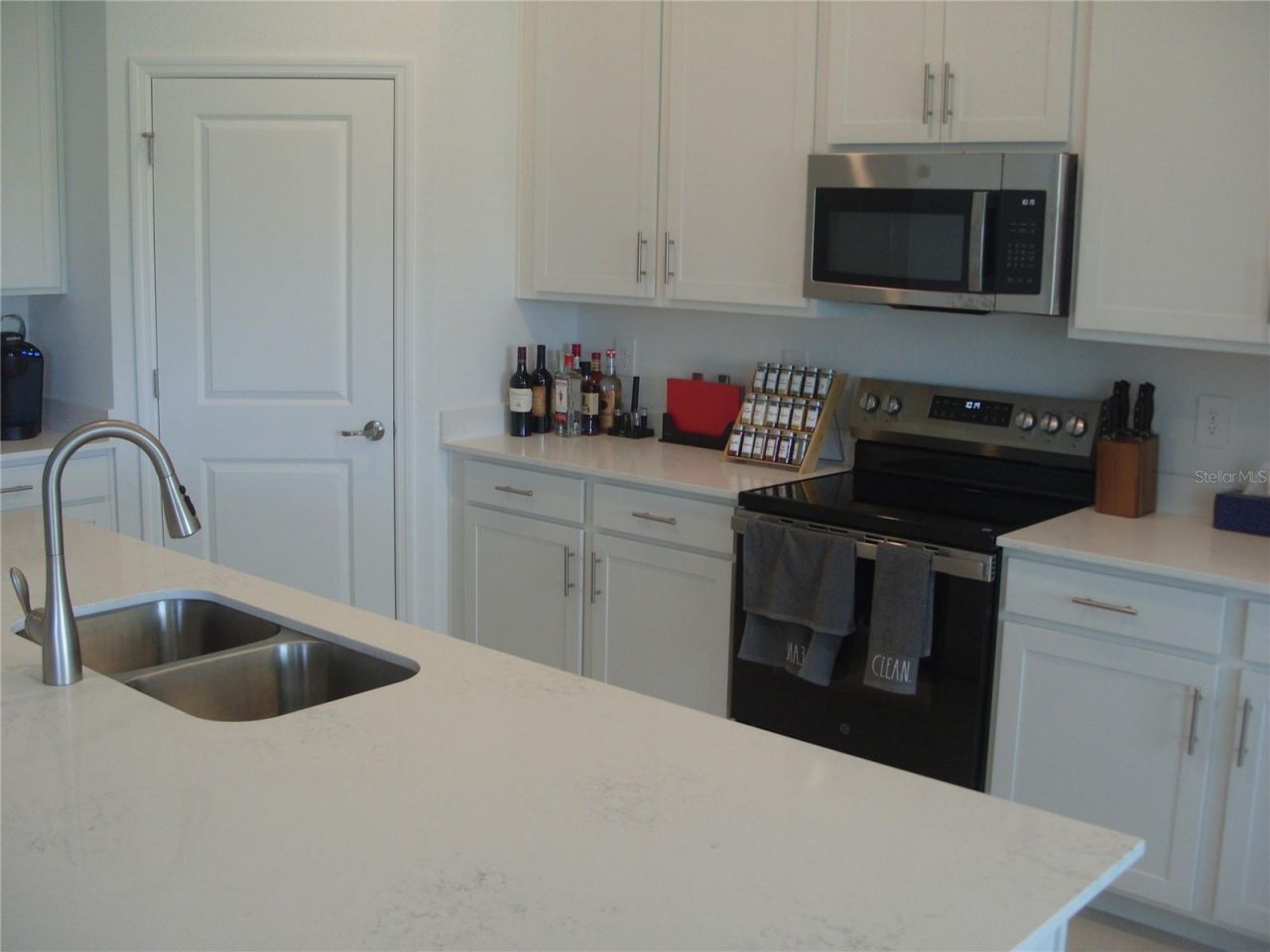 17540 Opal Sand Drive, Unit 204, Venice, FL 34293 Photo