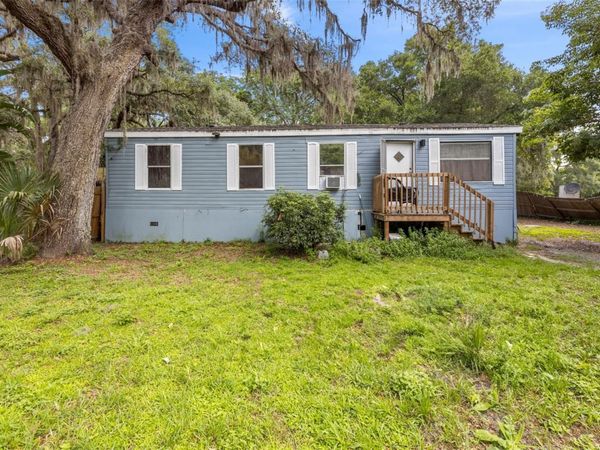 2712 BERDETTA STREET, LEESBURG, FL 34748