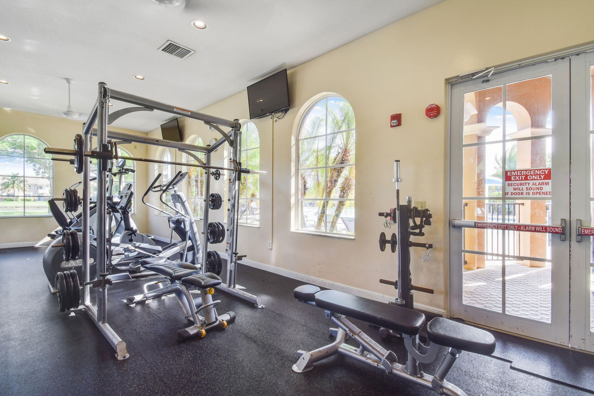 6125 Eaton Street, West Palm Beach, FL 33411 Photo