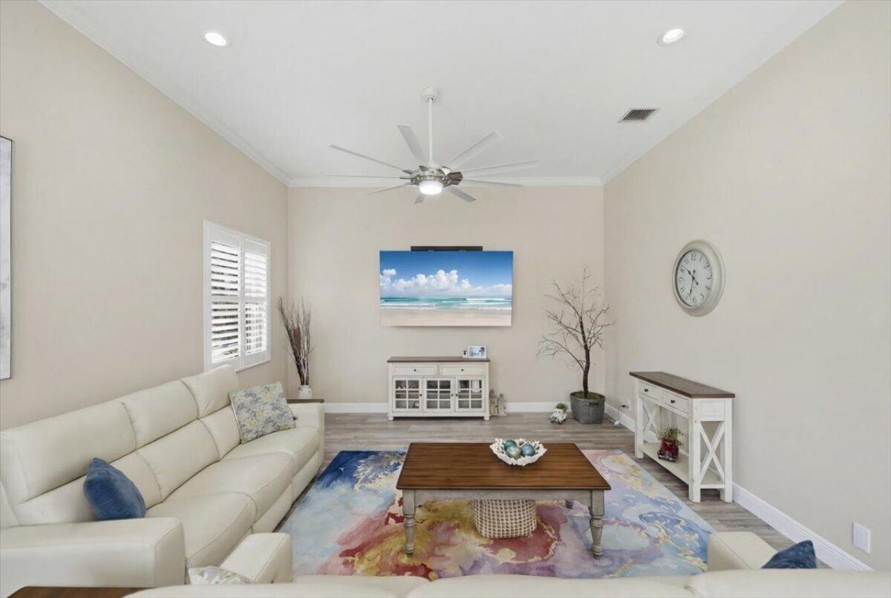 499 NW Blue Lake Drive, Port Saint Lucie, FL 34986 Photo