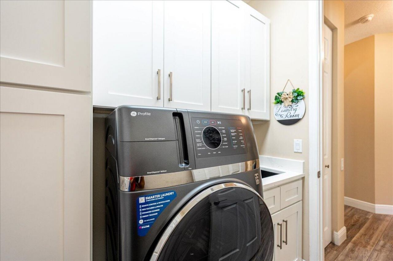 499 NW Blue Lake Drive, Port Saint Lucie, FL 34986 Photo