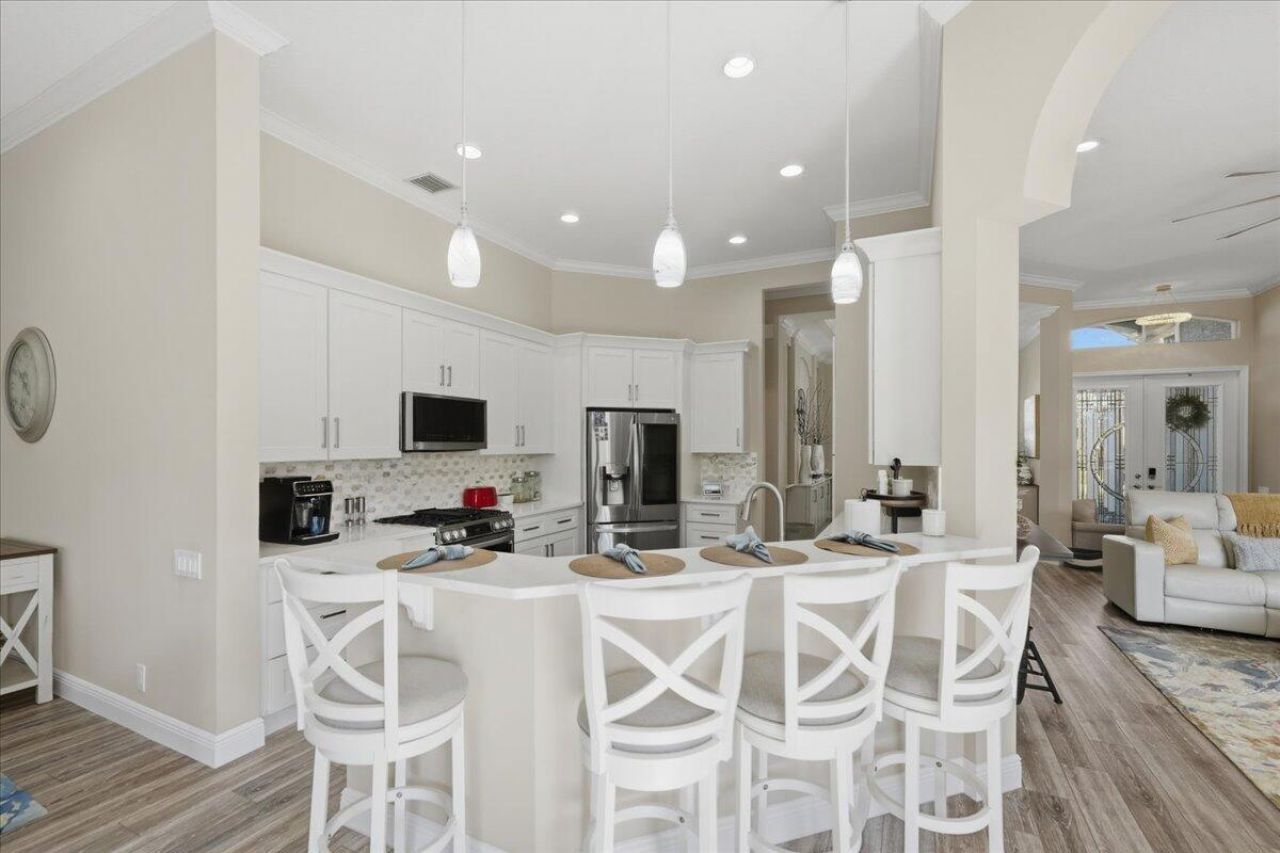 499 NW Blue Lake Drive, Port Saint Lucie, FL 34986 Photo