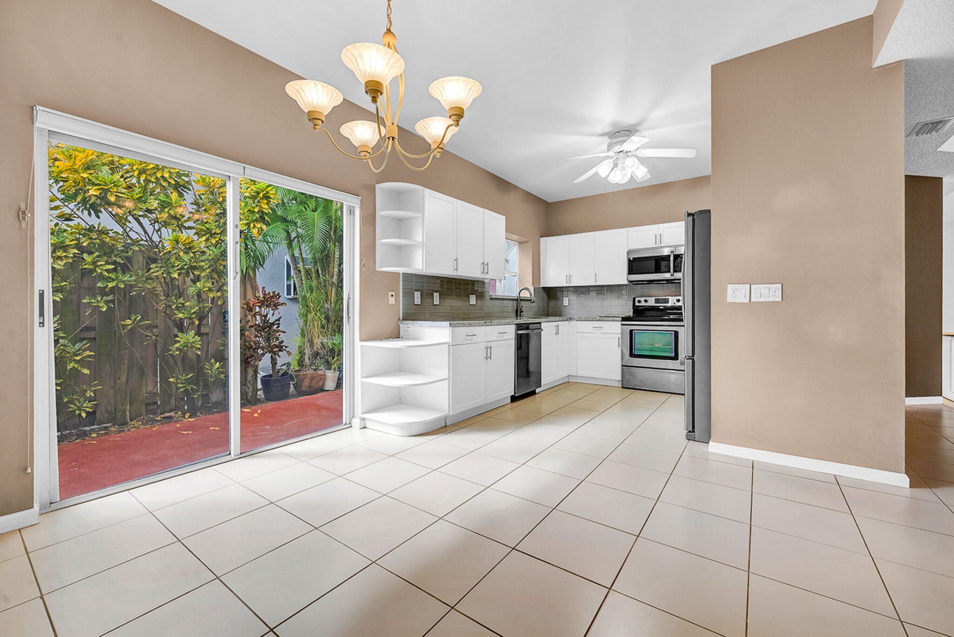 11571 Briarwood Circle, Unit 1, Boynton Beach, FL 33437 Photo