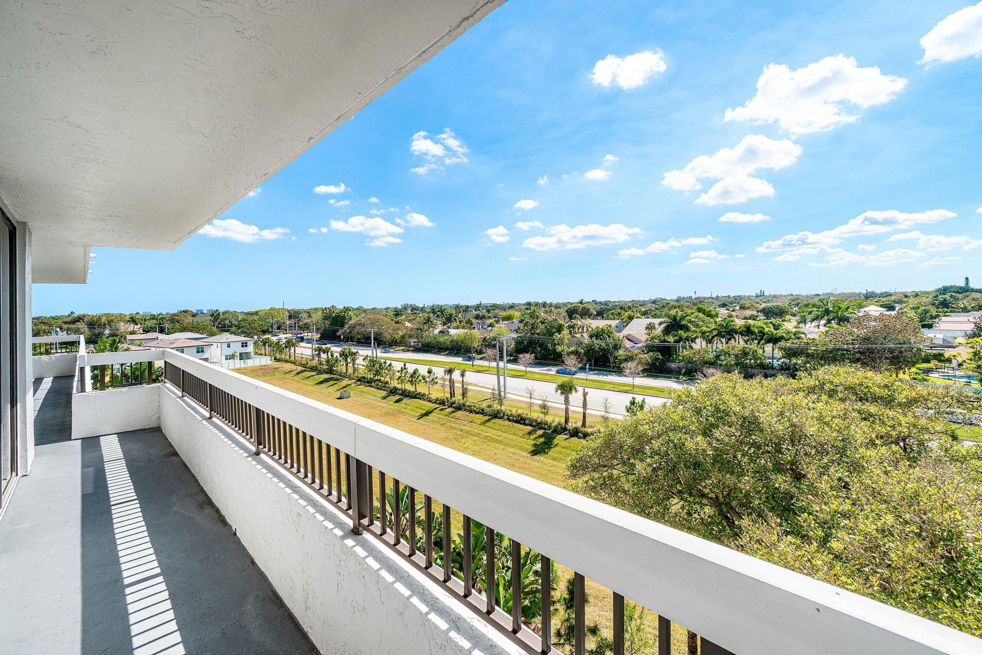 23200 Camino Del Mar, Unit 604, Boca Raton, FL 33433 Photo