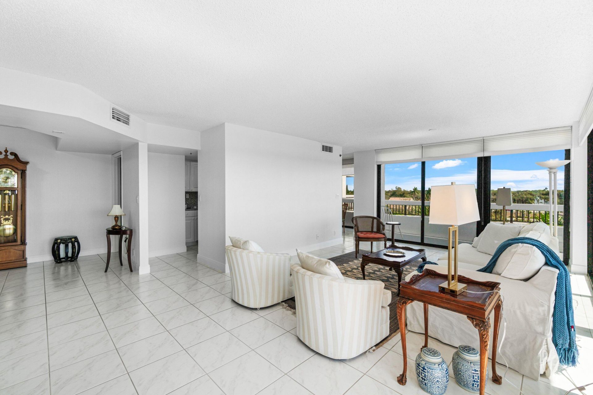 23200 Camino Del Mar, Unit 604, Boca Raton, FL 33433 Photo