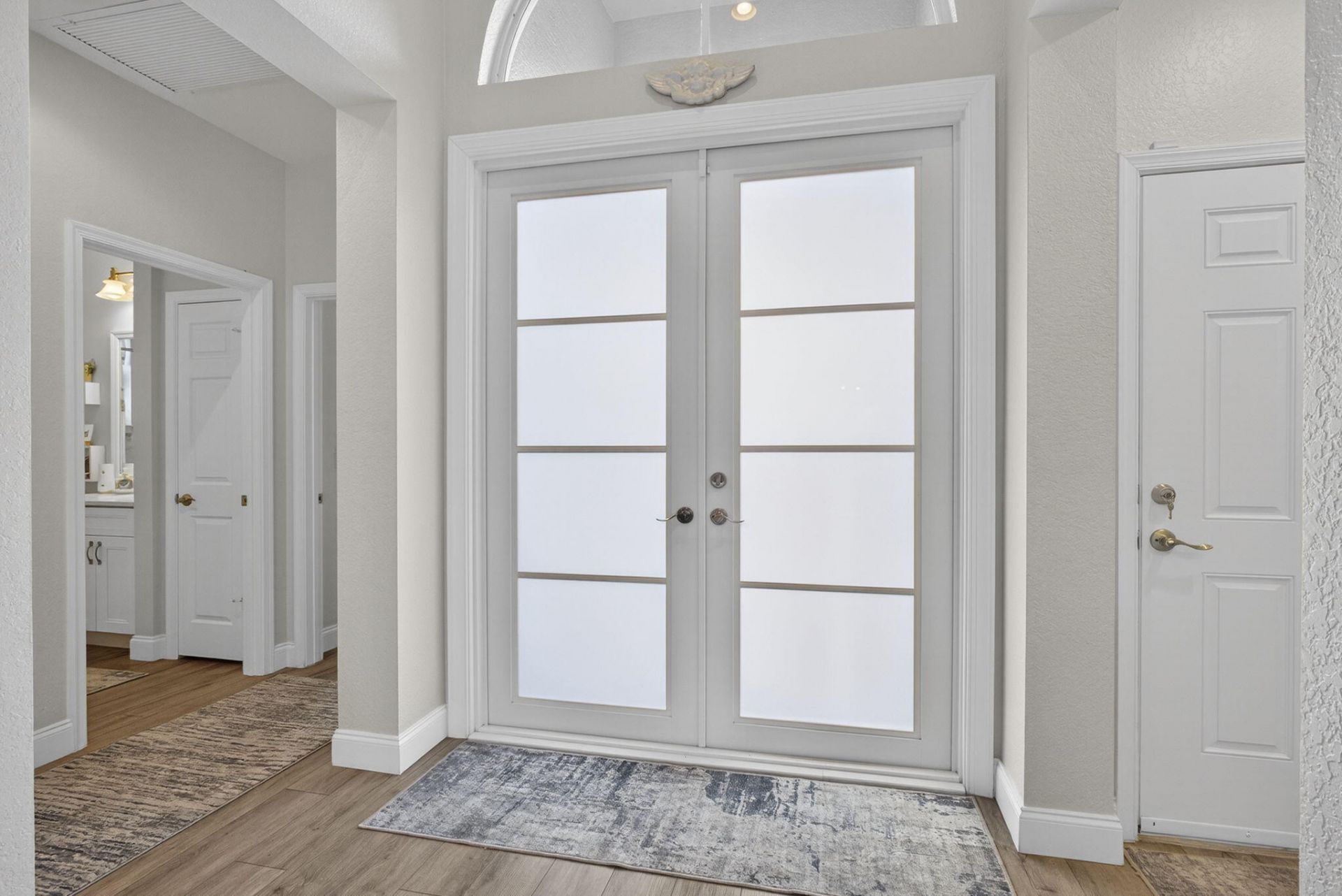 109 Isola Circle, Royal Palm Beach, FL 33411 Photo