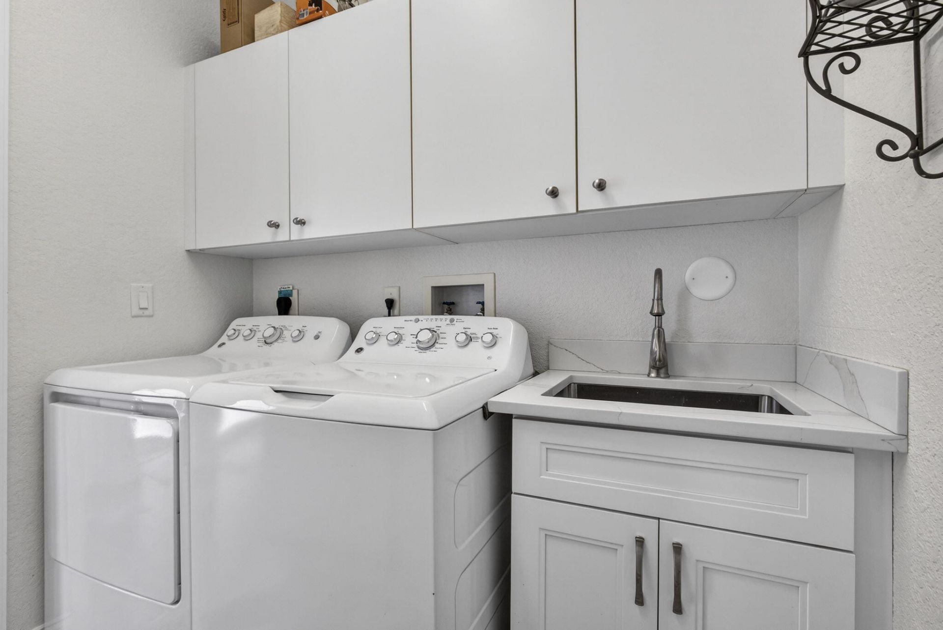 109 Isola Circle, Royal Palm Beach, FL 33411 Photo