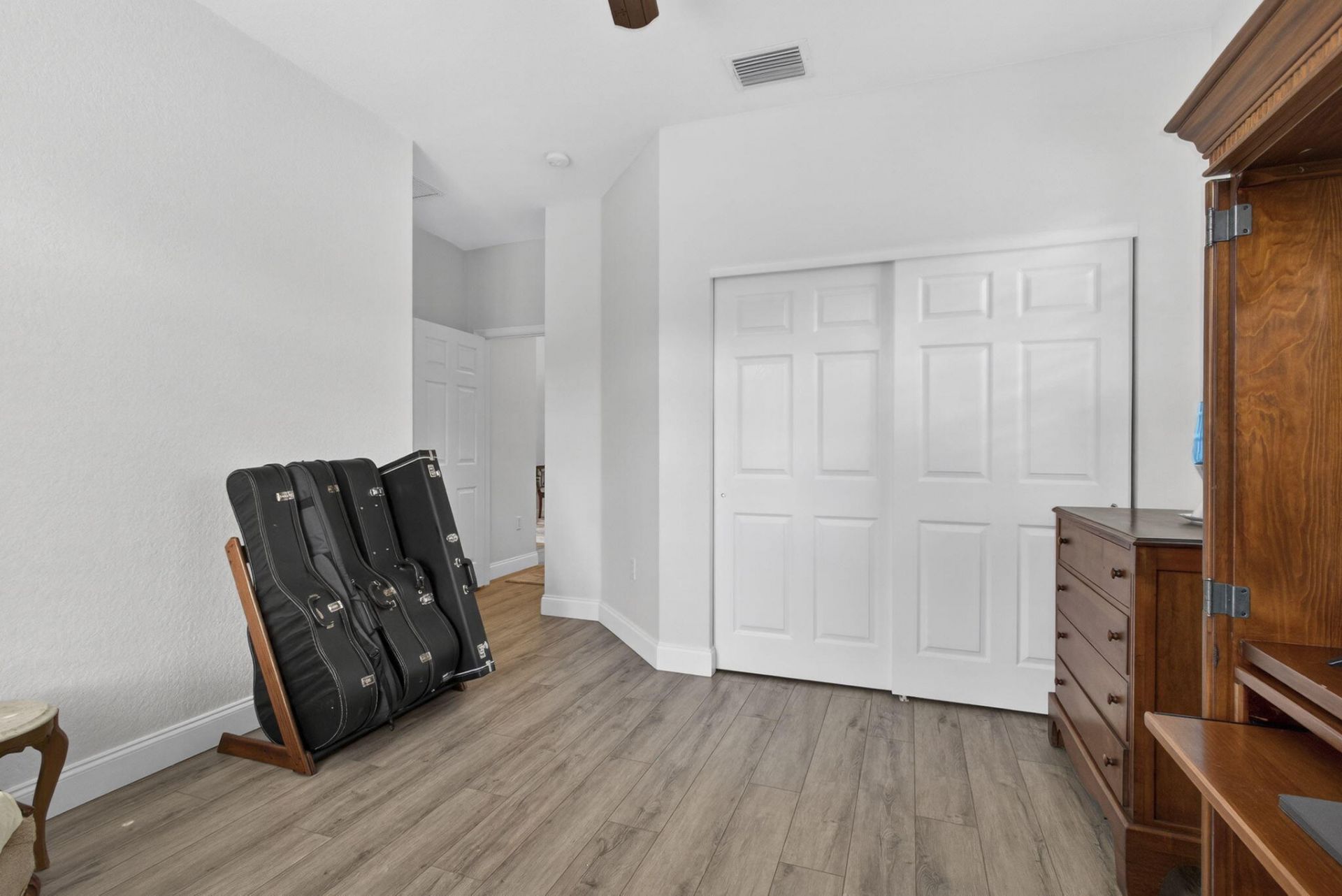 109 Isola Circle, Royal Palm Beach, FL 33411 Photo