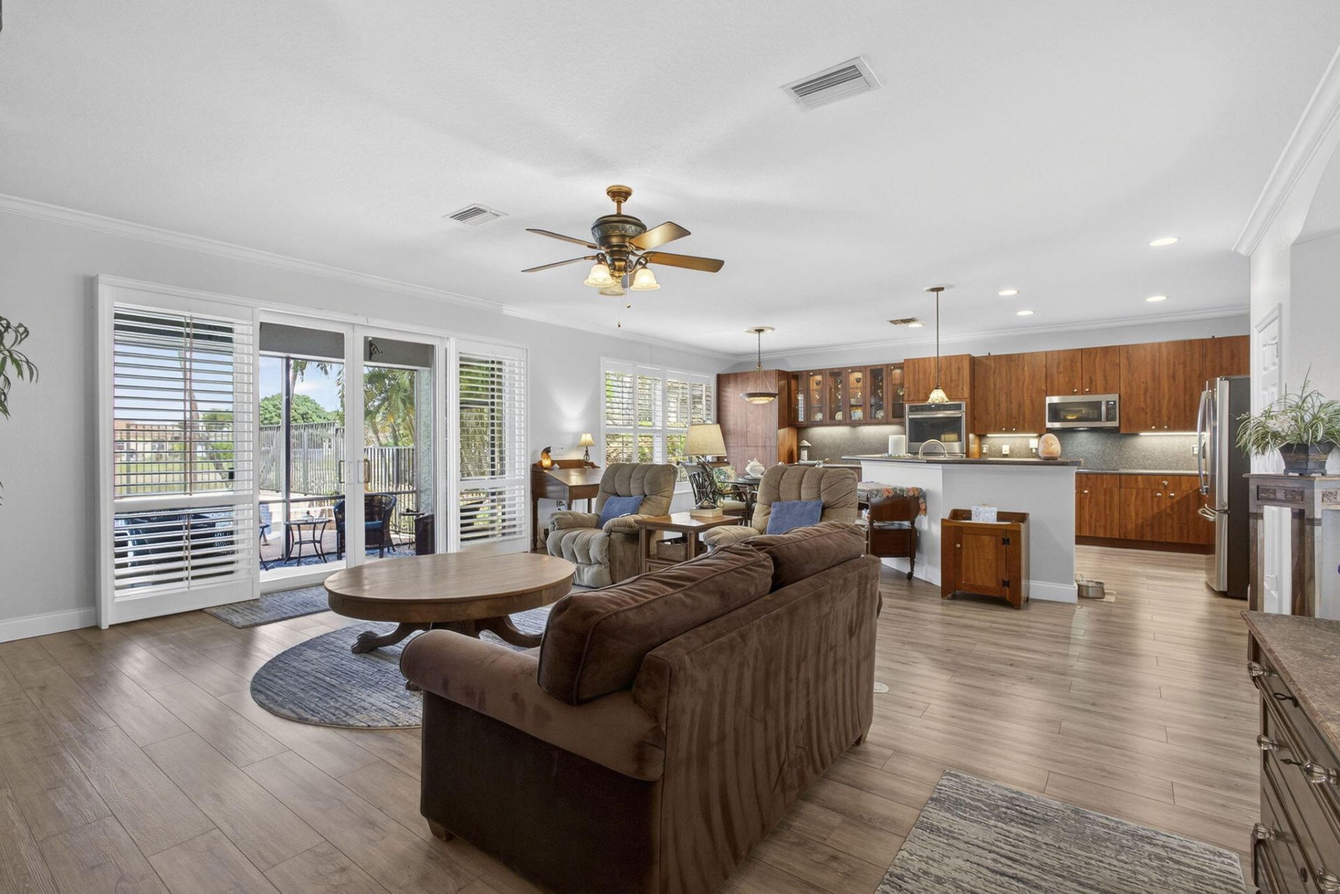 109 Isola Circle, Royal Palm Beach, FL 33411 Photo