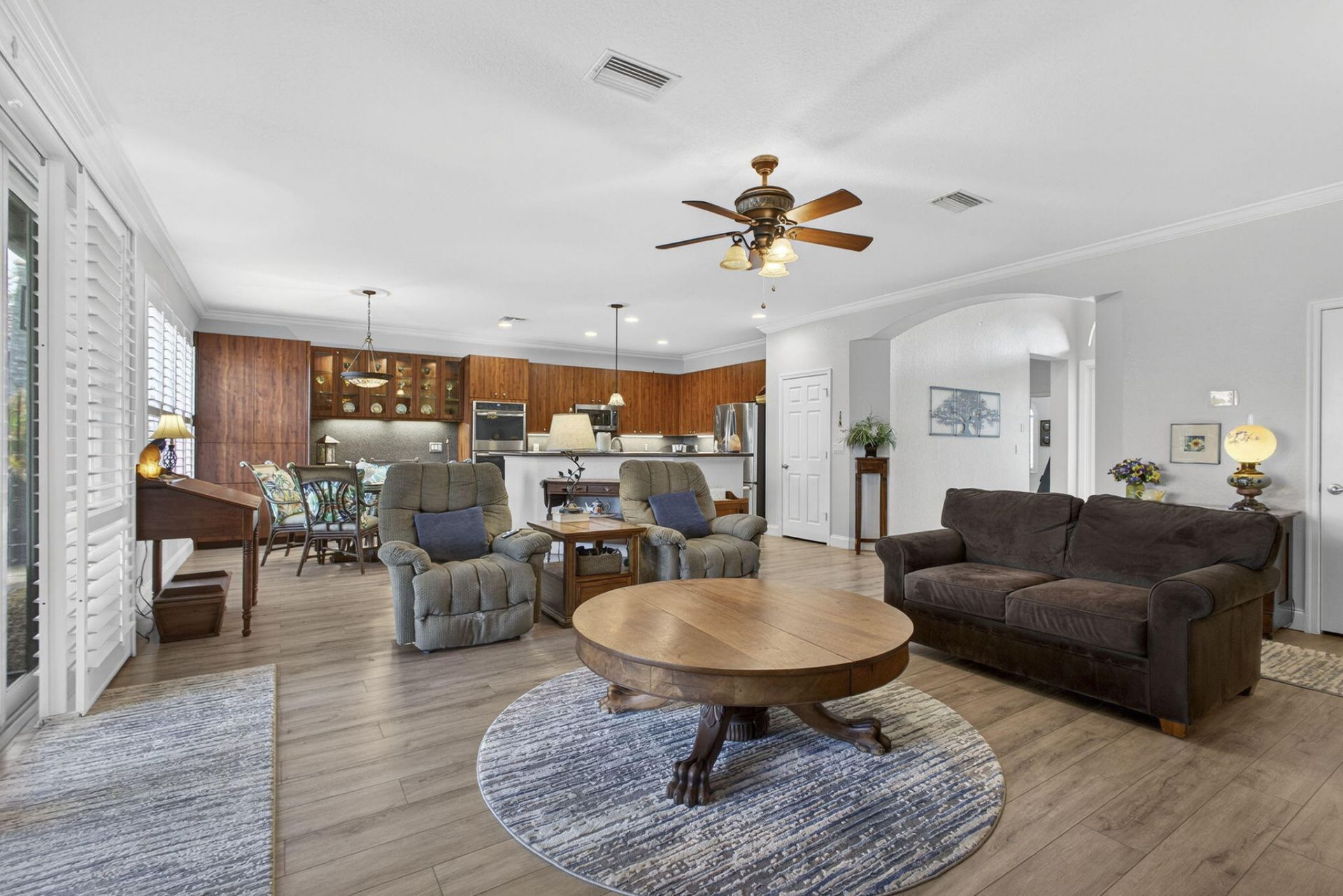 109 Isola Circle, Royal Palm Beach, FL 33411 Photo