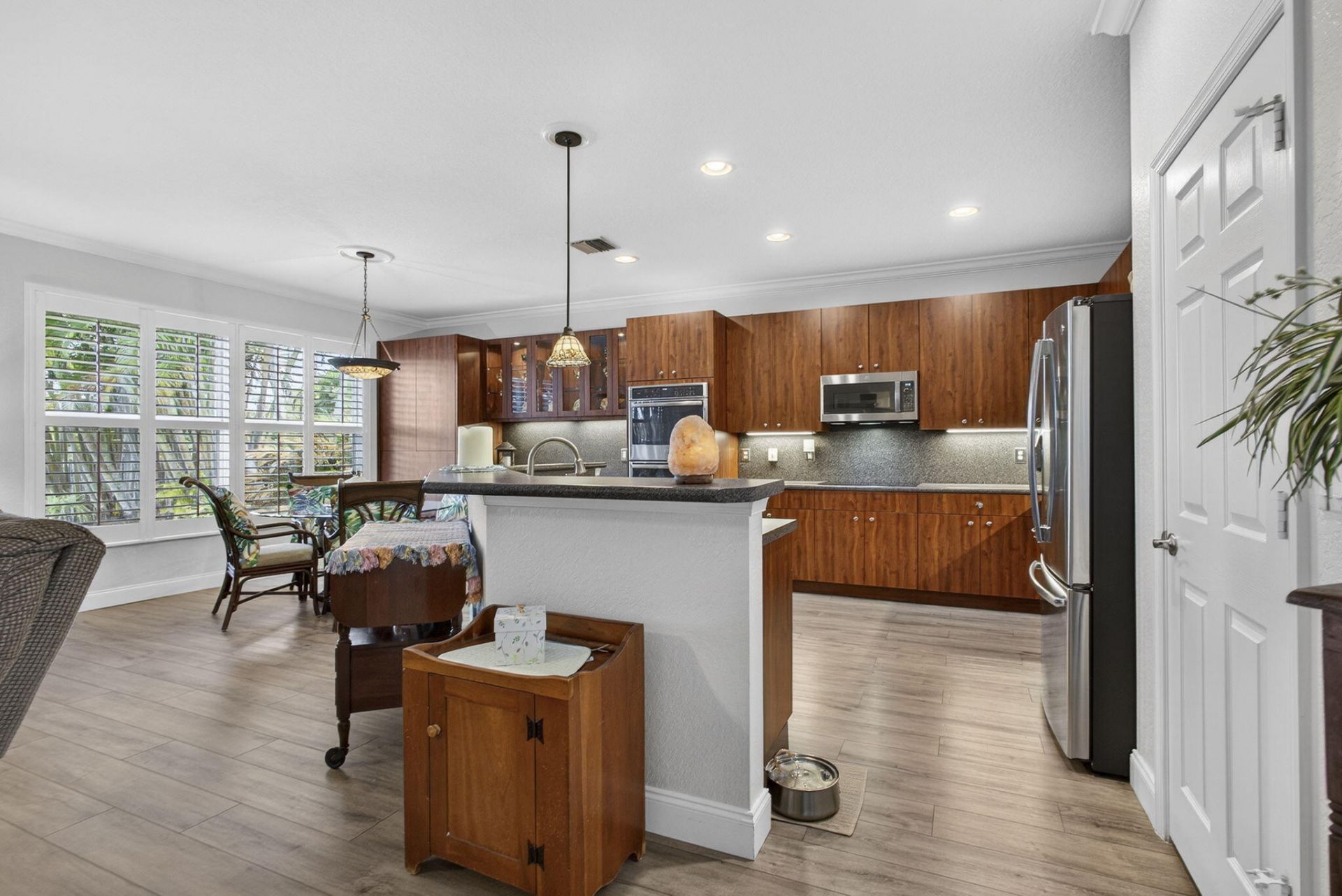 109 Isola Circle, Royal Palm Beach, FL 33411 Photo