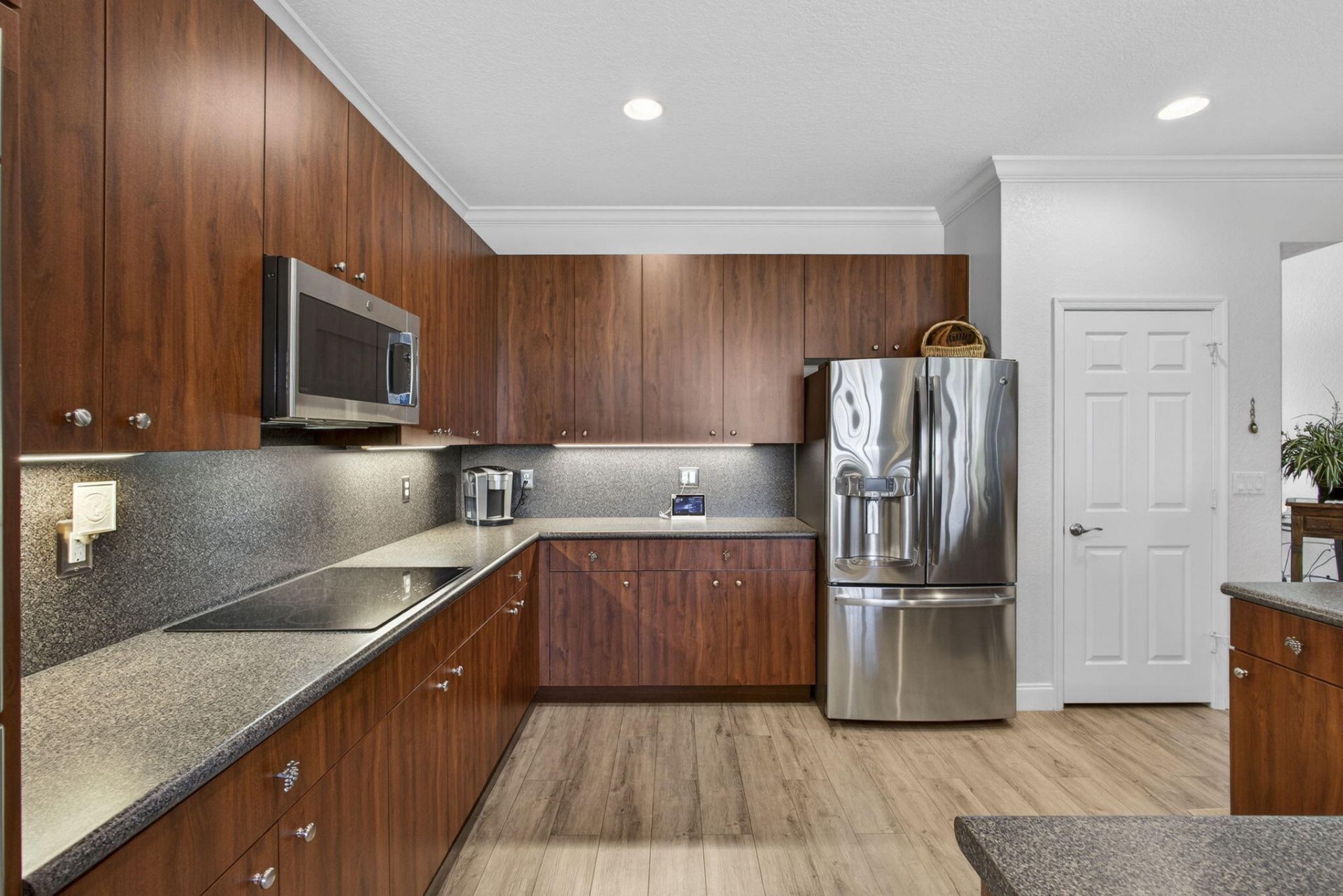 109 Isola Circle, Royal Palm Beach, FL 33411 Photo