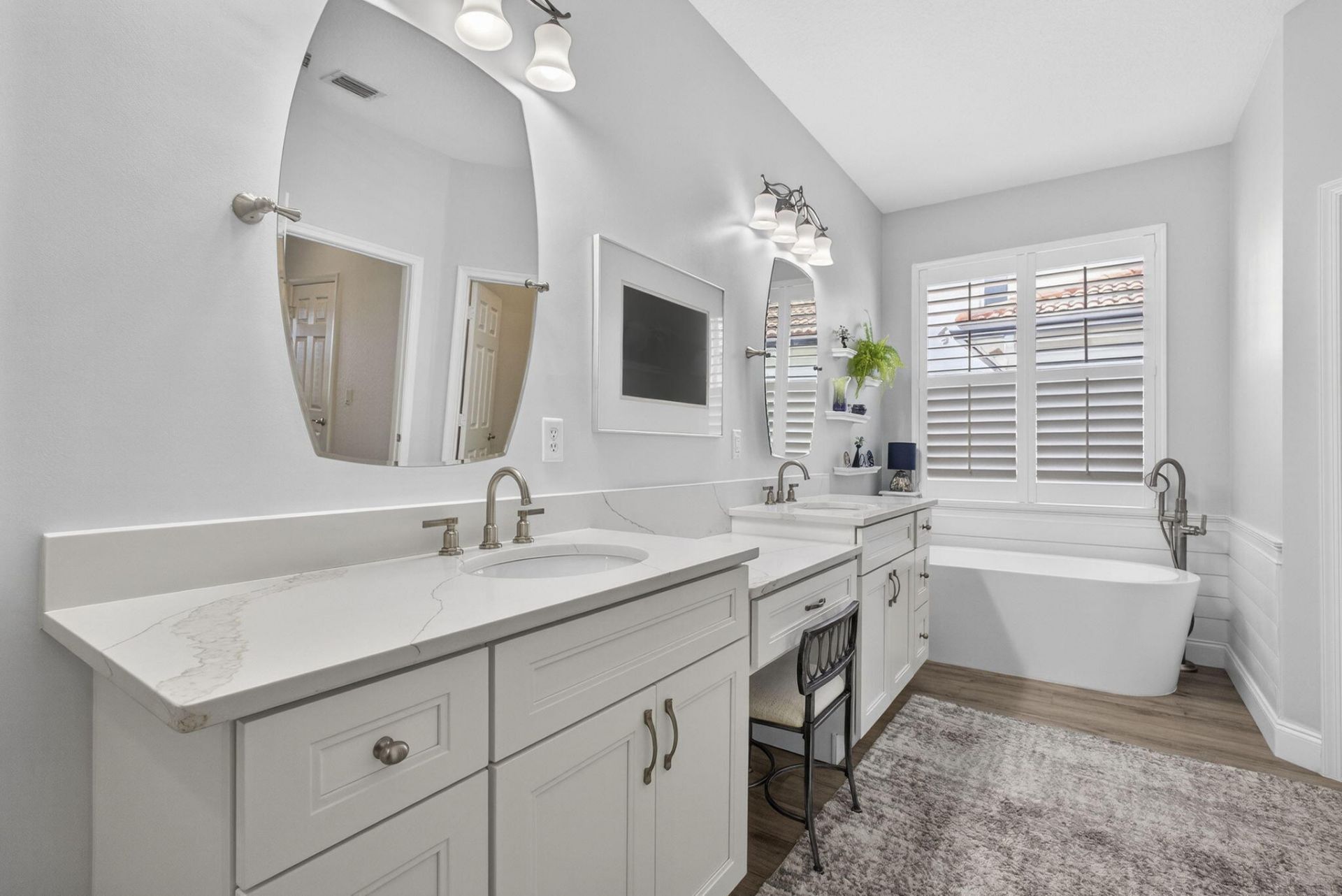 109 Isola Circle, Royal Palm Beach, FL 33411 Photo