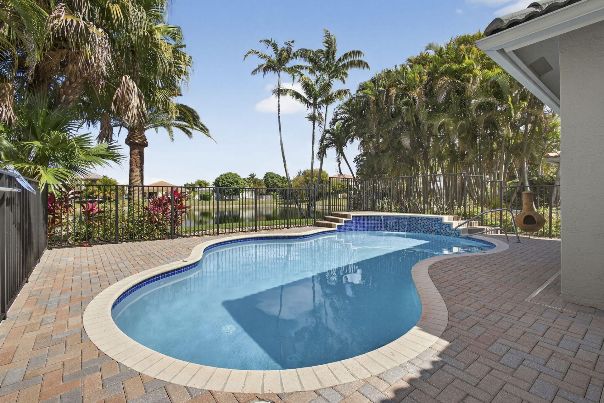 109 Isola Circle, Royal Palm Beach, FL 33411 Photo
