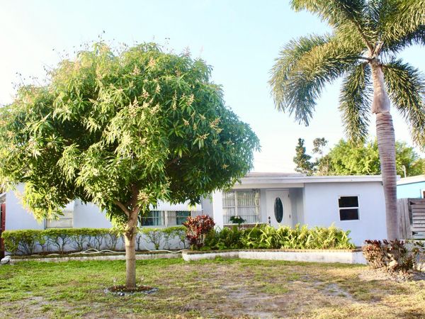 2901 French Avenue, Lake Worth, FL 33461