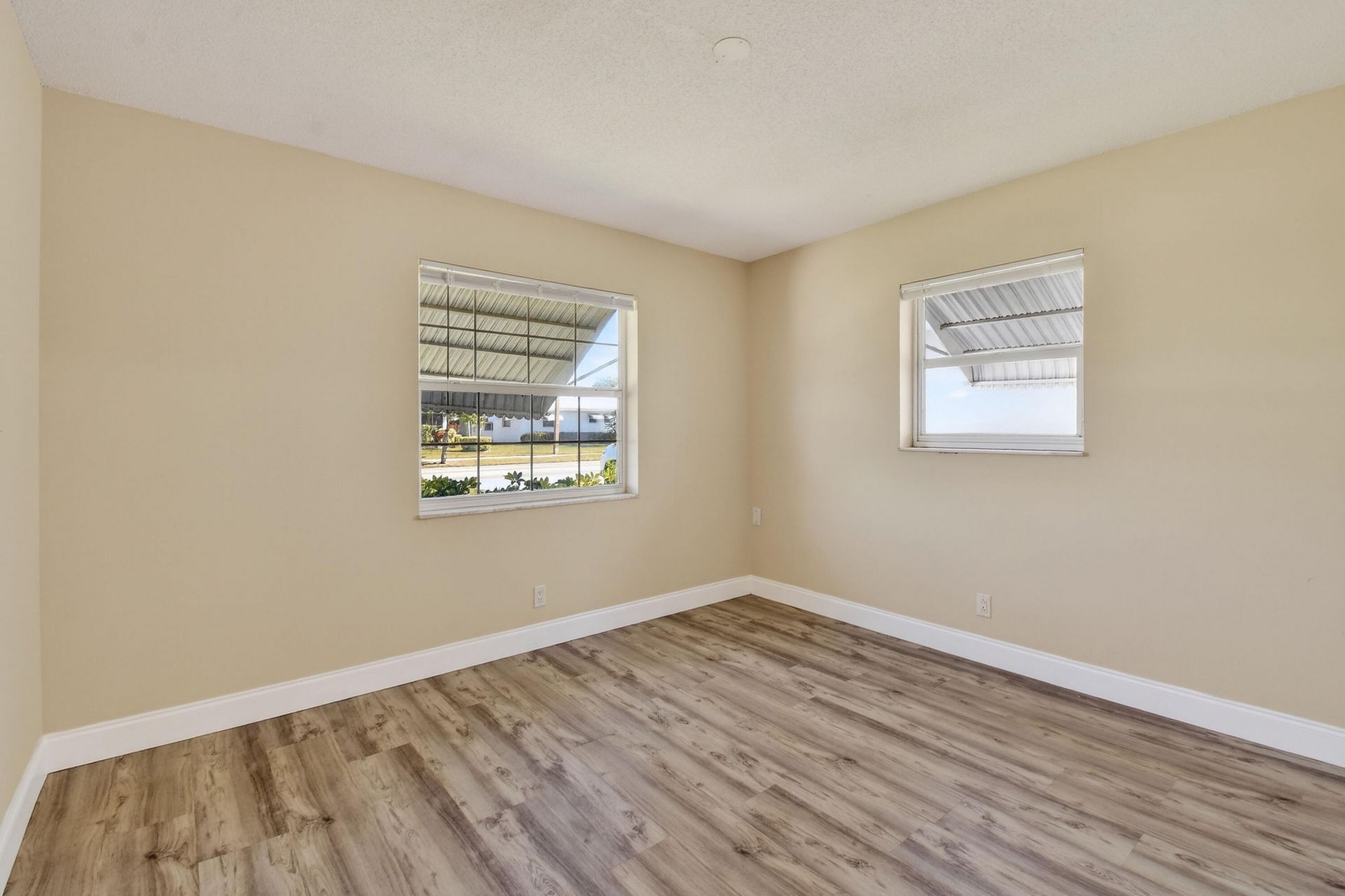 1904 SW Golf Lane, Boynton Beach, FL 33426 Photo