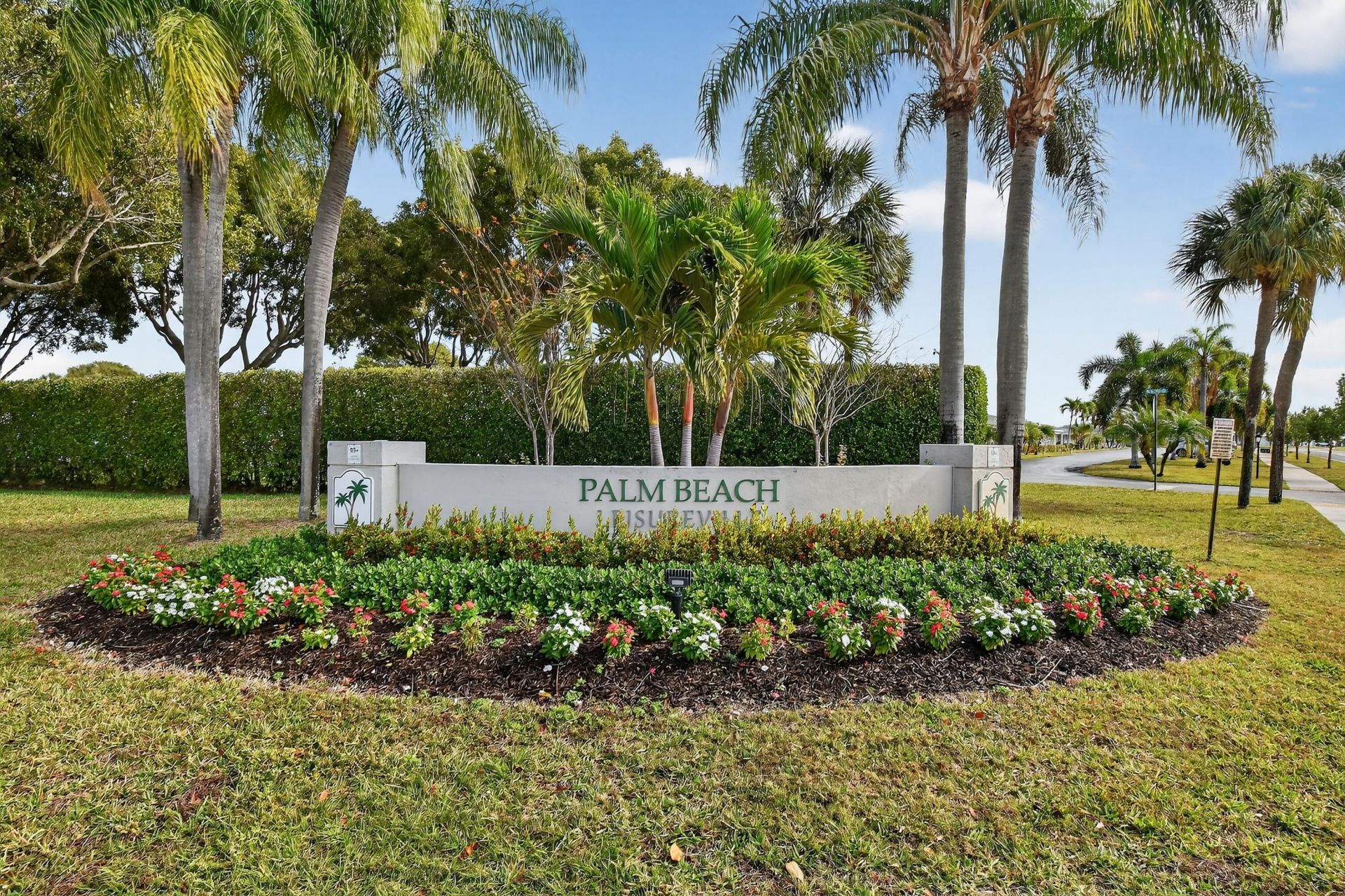 1904 SW Golf Lane, Boynton Beach, FL 33426 Photo