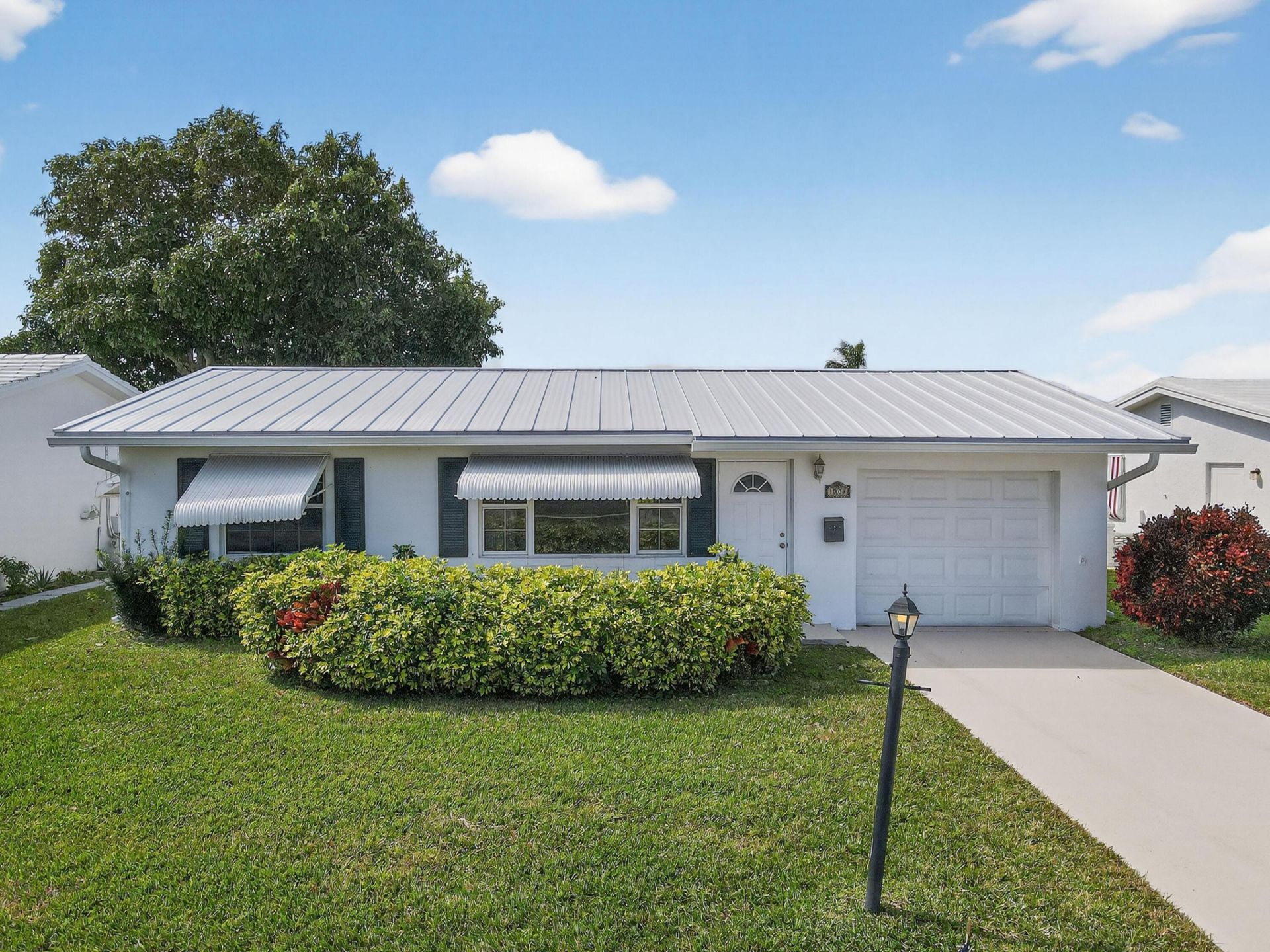 1904 SW Golf Lane, Boynton Beach, FL 33426 Photo