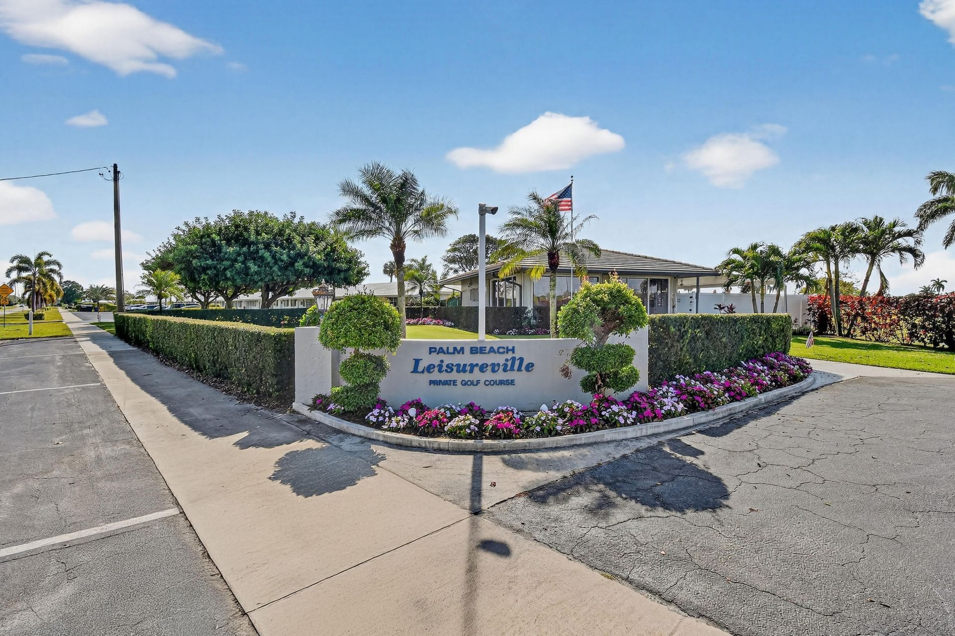 1904 SW Golf Lane, Boynton Beach, FL 33426 Photo