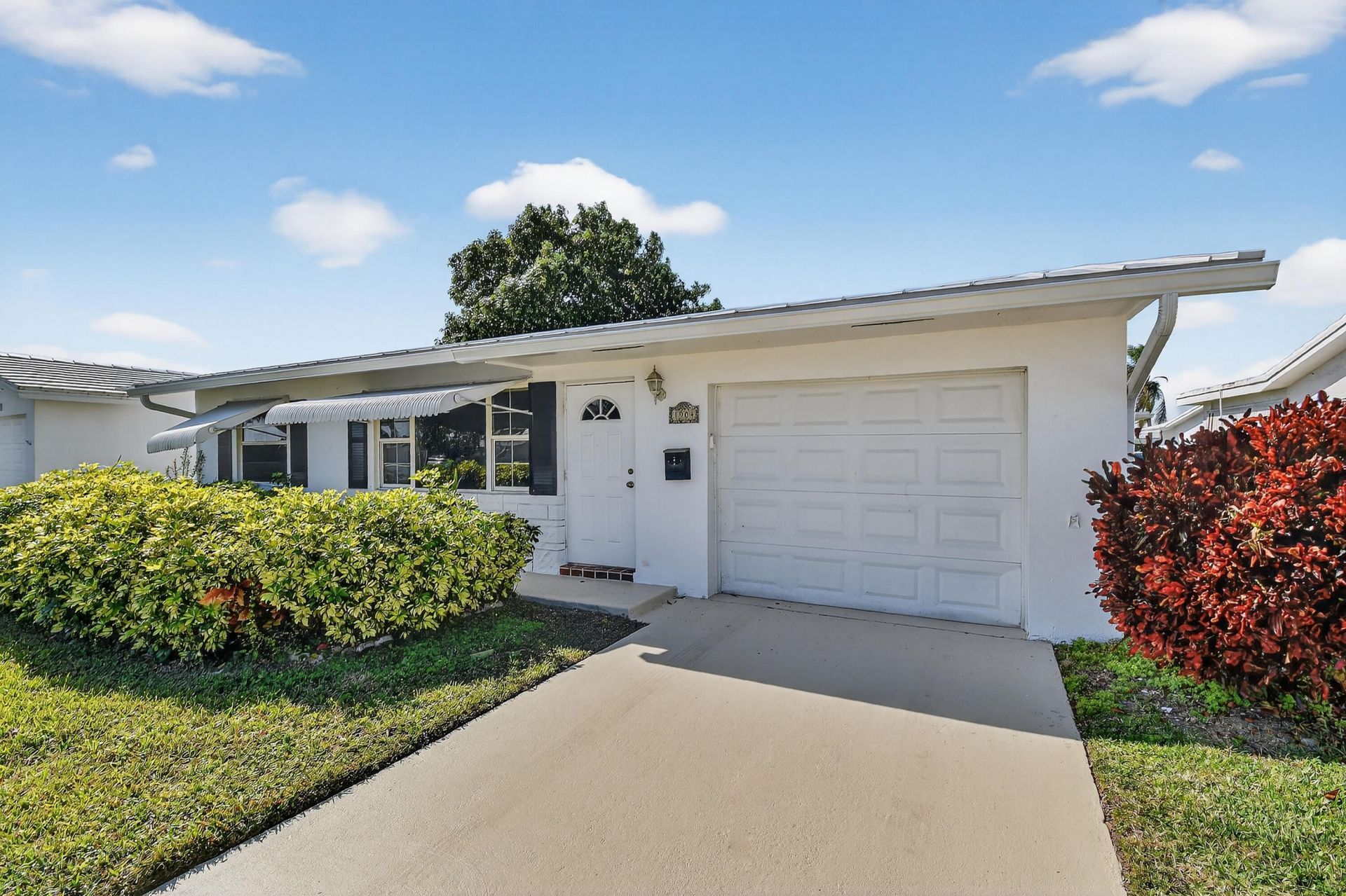 1904 SW Golf Lane, Boynton Beach, FL 33426 Photo