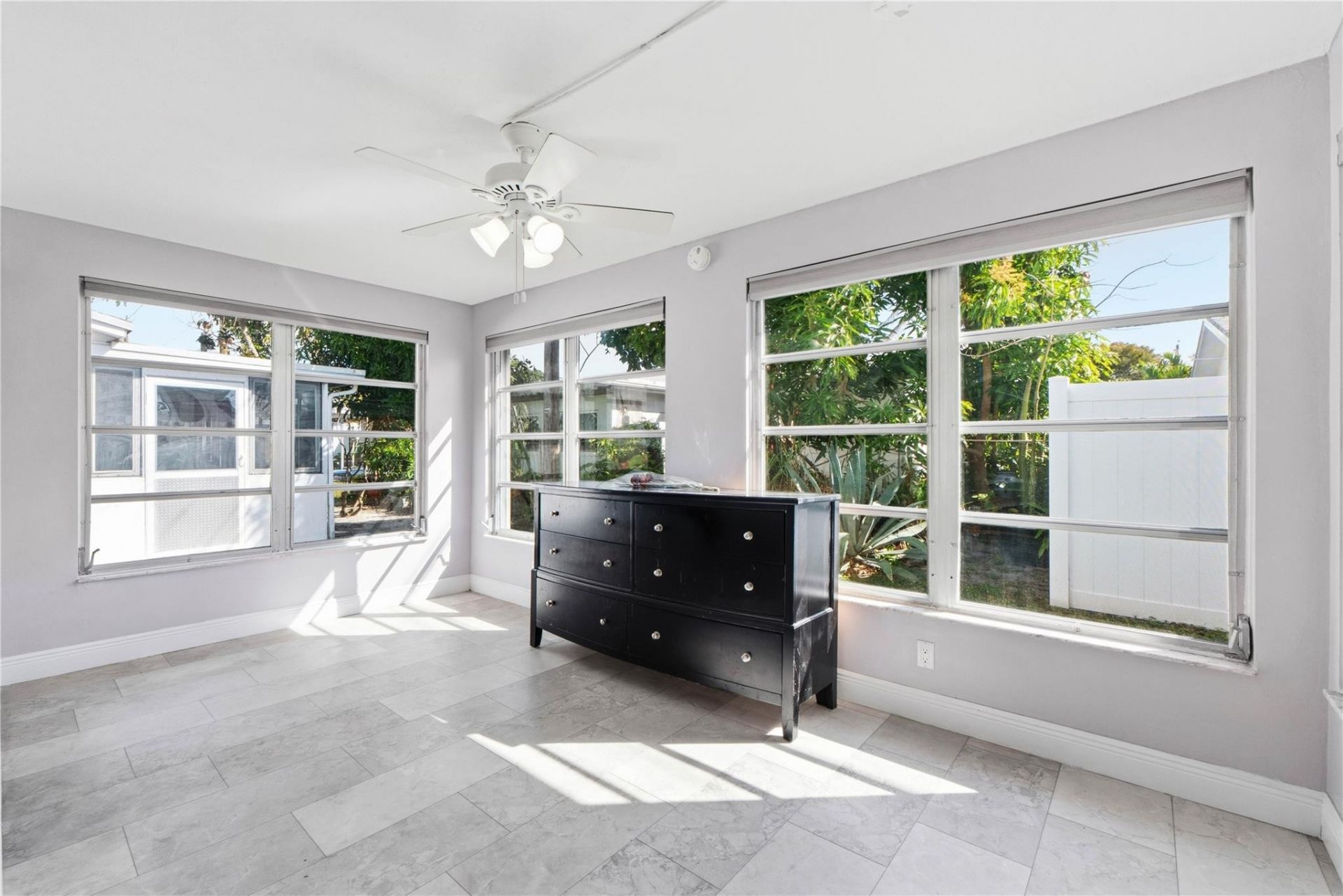 4560 NW 17th Terrace, Tamarac, FL 33309 Photo