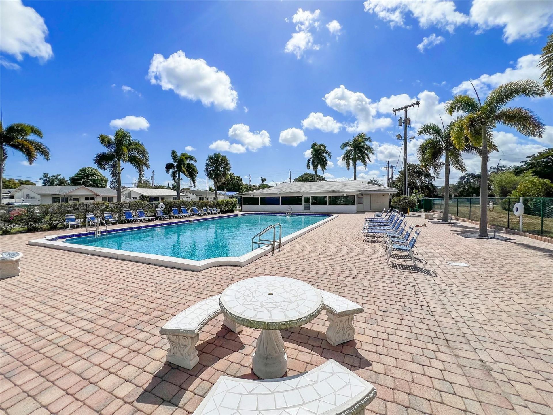 4560 NW 17th Terrace, Tamarac, FL 33309 Photo