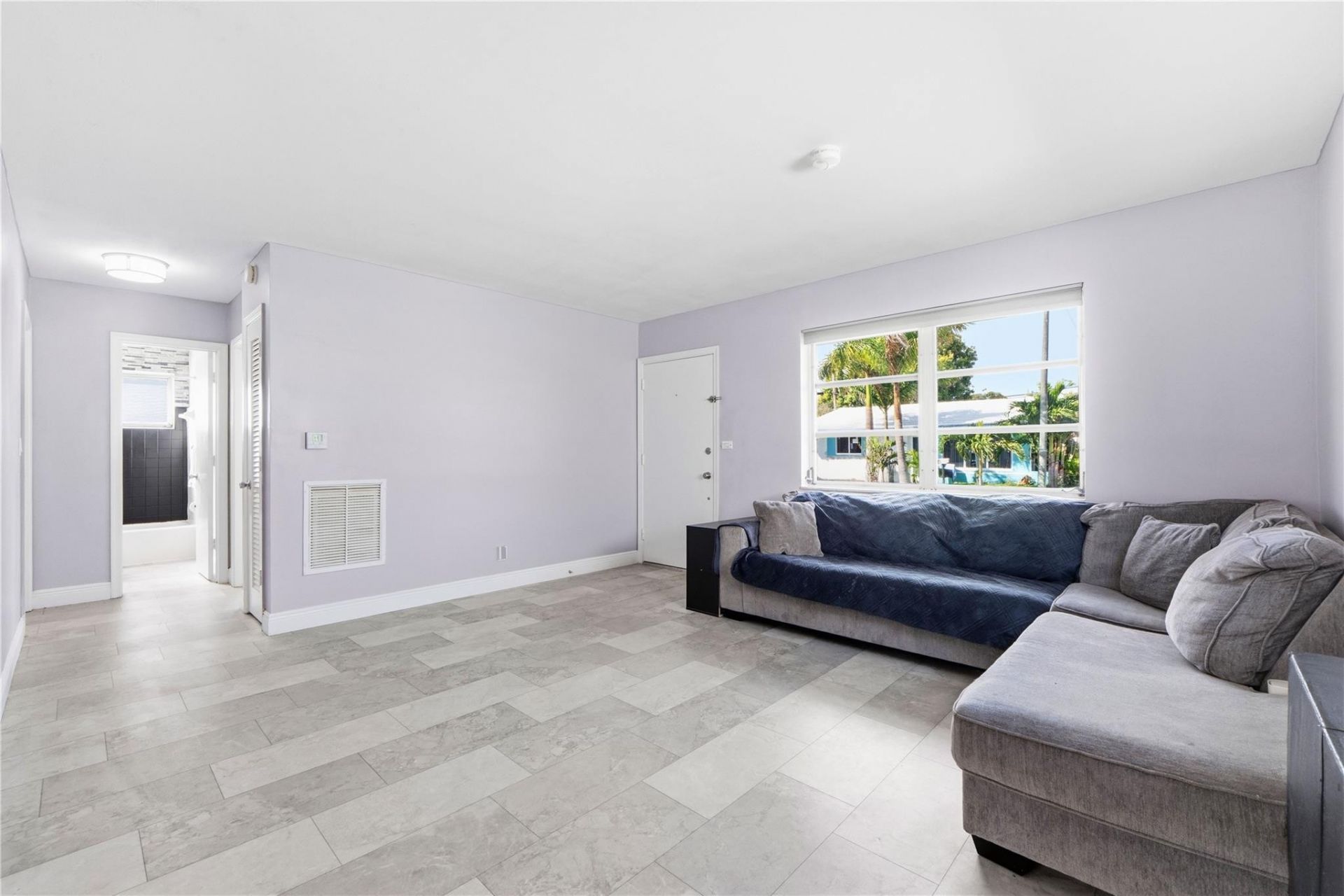 4560 NW 17th Terrace, Tamarac, FL 33309 Photo