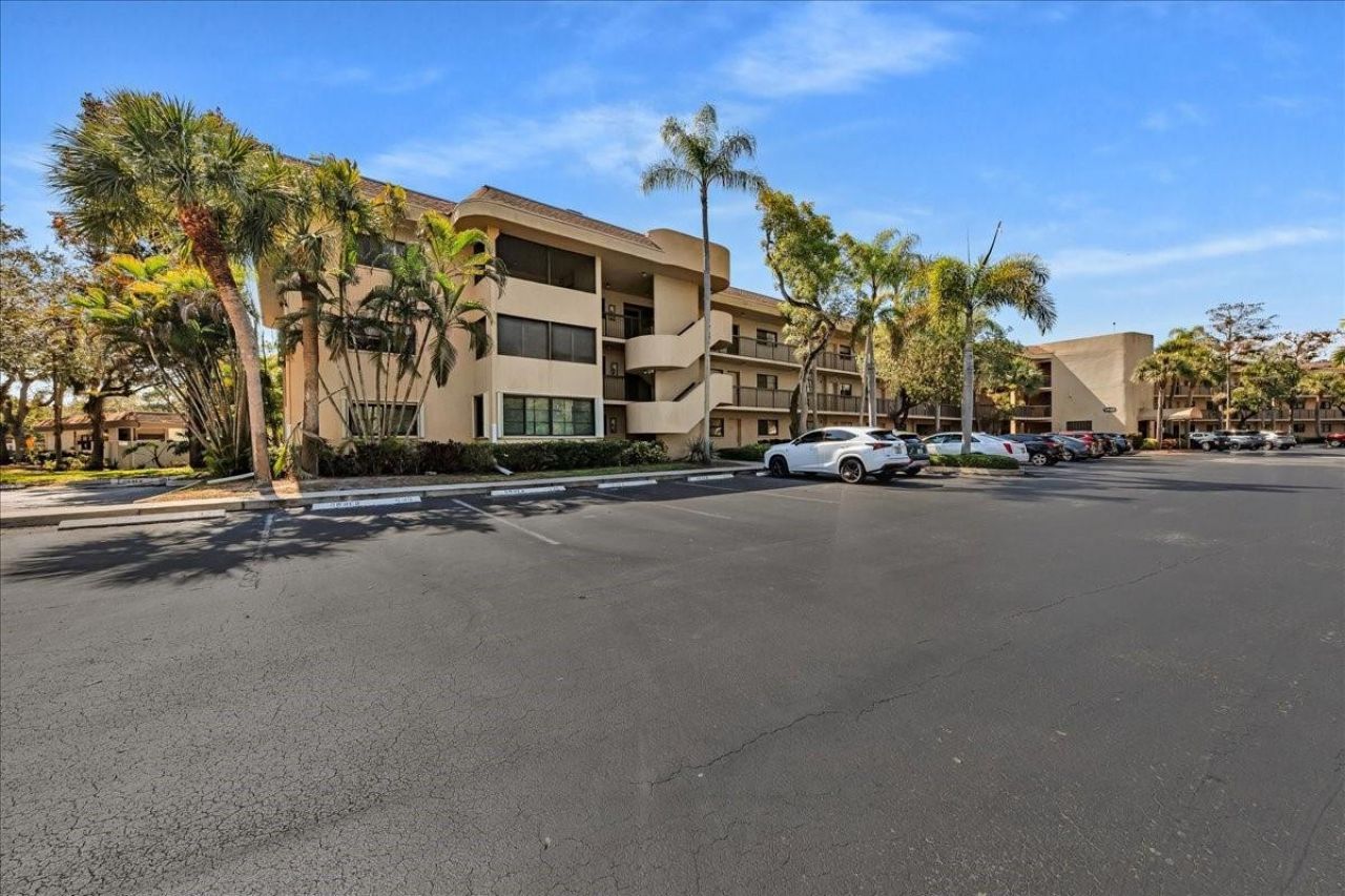 7737 NW 79th Avenue, Unit 105, Tamarac, FL 33321 Photo