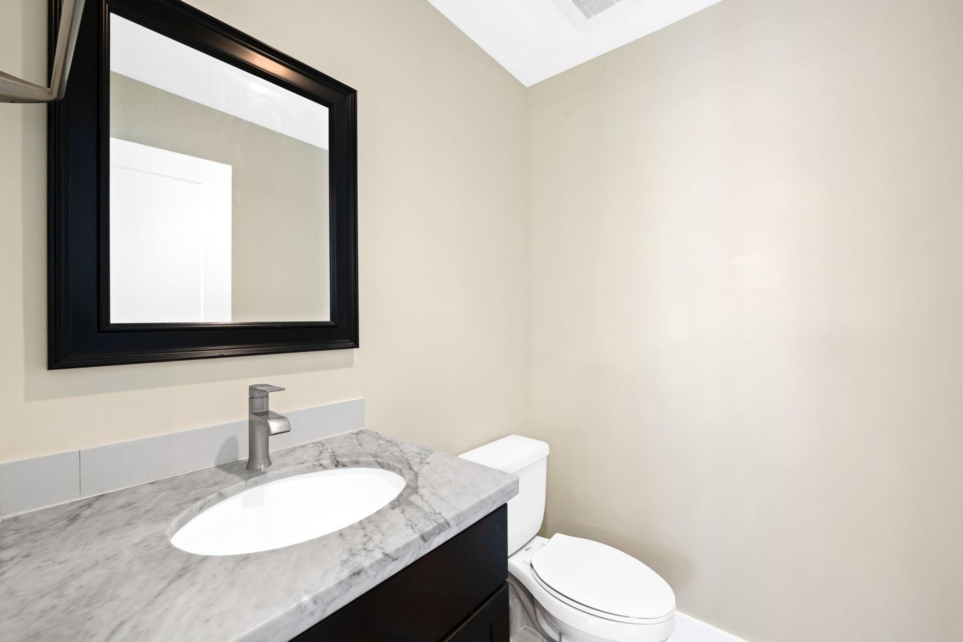 804 N Victoria Park Road, Fort Lauderdale, FL 33304 Photo