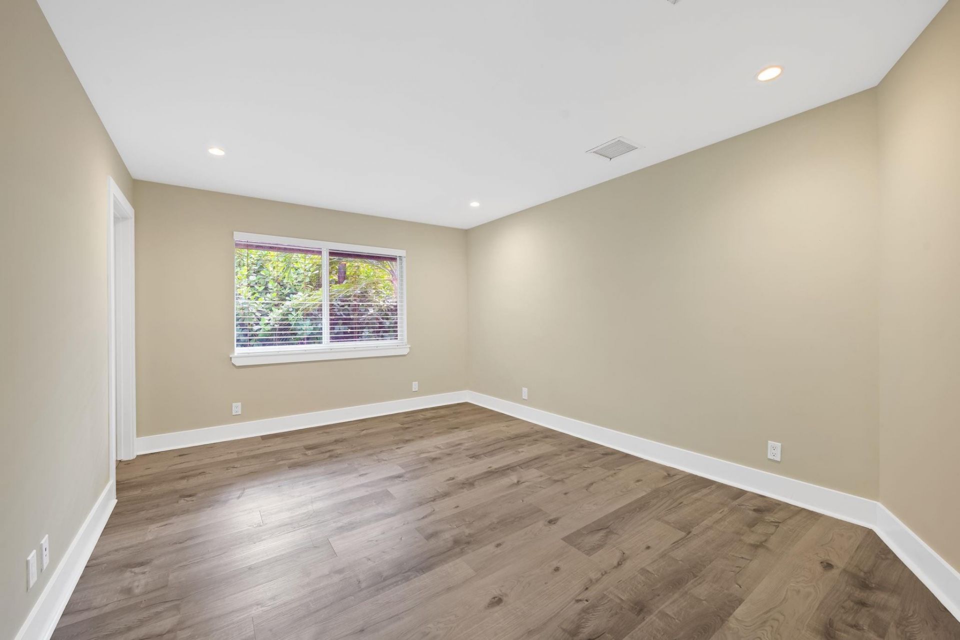 804 N Victoria Park Road, Fort Lauderdale, FL 33304 Photo