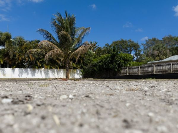 2417 Country Oaks Lane, West Palm Beach, FL 33410