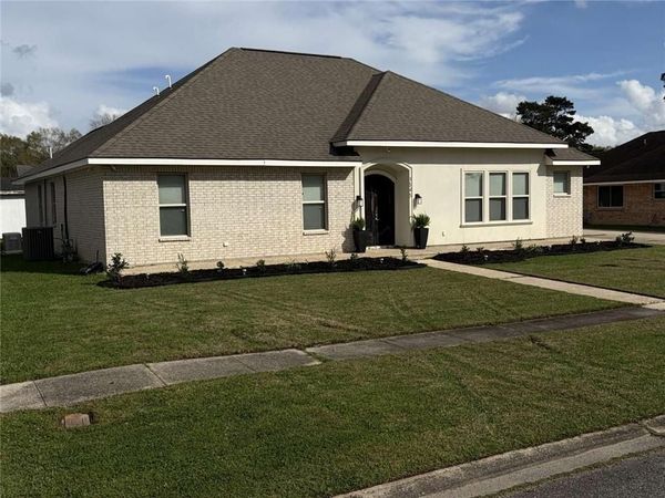 1545 MONTGOMERY Drive, Baton Rouge, LA 70815