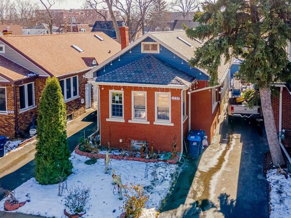 1333 Willow Avenue, Des Plaines, IL 60016