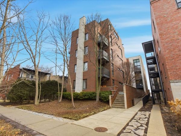 2515 Prairie Avenue, Unit 1E, Evanston, IL 60201