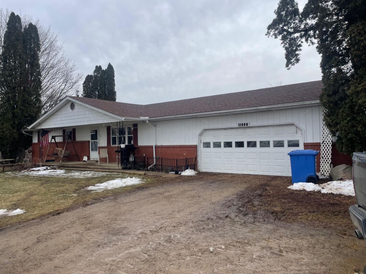 11890 New Delaware Road, Mount Vernon, OH 43050 Main Photo