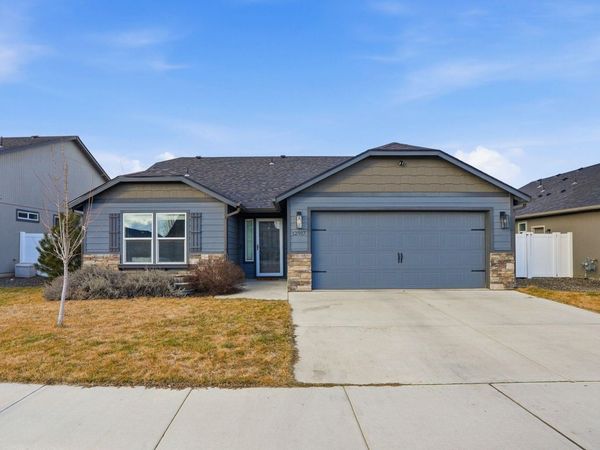 12917 E Wabash Ct, Spokane Valley, WA 99216