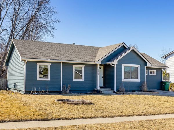910 Lincoln Court SE, Bondurant, IA 50035